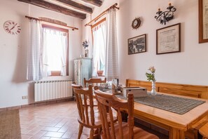 Dining - Colombina House close to @S.Lucia Train Station (Venezia)