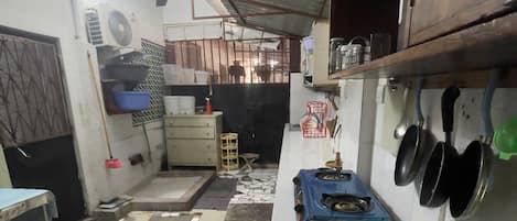 Fridge, microwave, toaster, blender