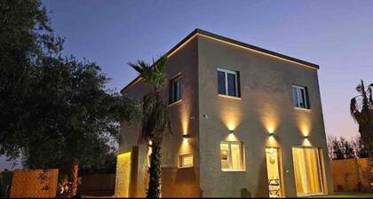 Villa ĂDEN sans vis-Ă -vis avec piscine chauffĂ©e en option