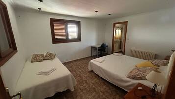 5 chambres, Wi-Fi, draps fournis