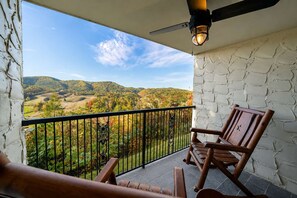 Property grounds - Mountain Views at Dolly's Castle Unit 1 (Sevierville)