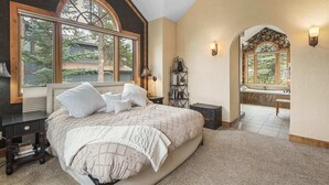 4 dormitorios, tabla de planchar con plancha, wifi y ropa de cama