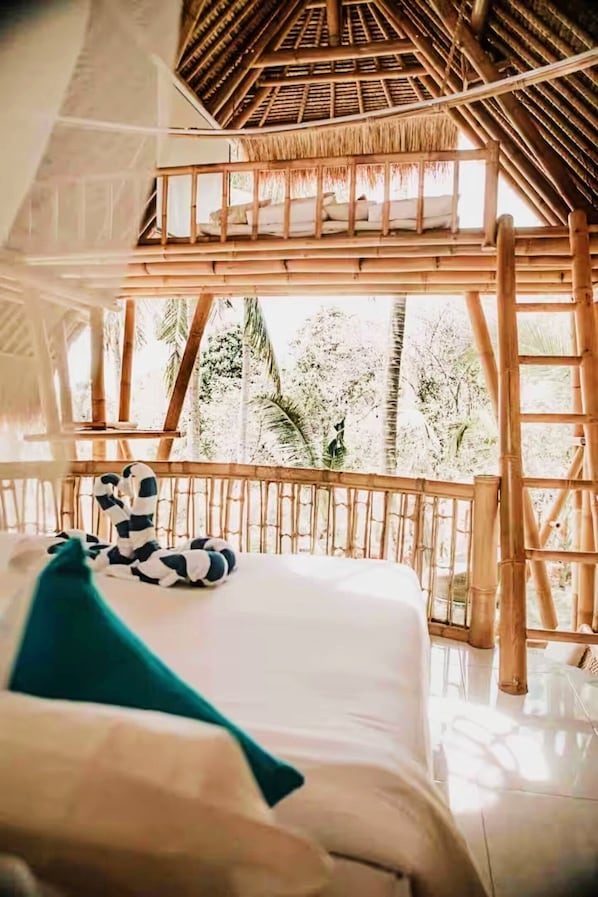 ロマンティック ヴィラ 1 ベッドルーム プライベートプール ガーデンビュー | ミニバー、客室ごとに異なるインテリア、WiFi (無料)、ベッドシーツ