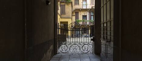 Entrada de la propiedad