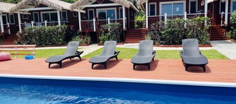 Red Hibiscus Villa 2