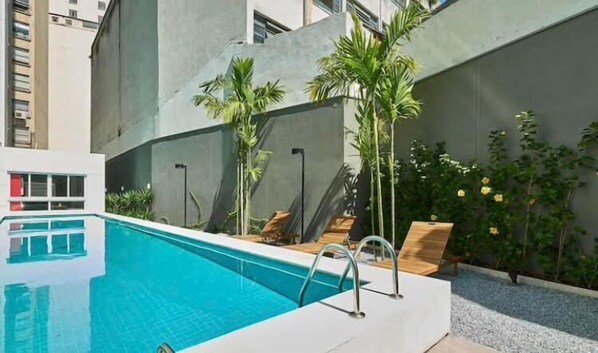 Outdoor pool - Luz 1802 (São Paulo)