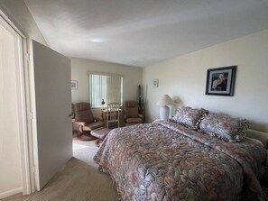2 chambres, fer et planche Ă repasser, Wi-Fi gratuit, draps fournis