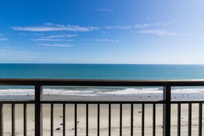 Property grounds - 12th Floor Oceanfront Room with Breathtaking Views (Myrtle Beach)