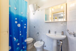 Hair dryer - Air-conditioned Studio near the Sea With Wi-Fi Garden and Bike (Porto Cesareo)