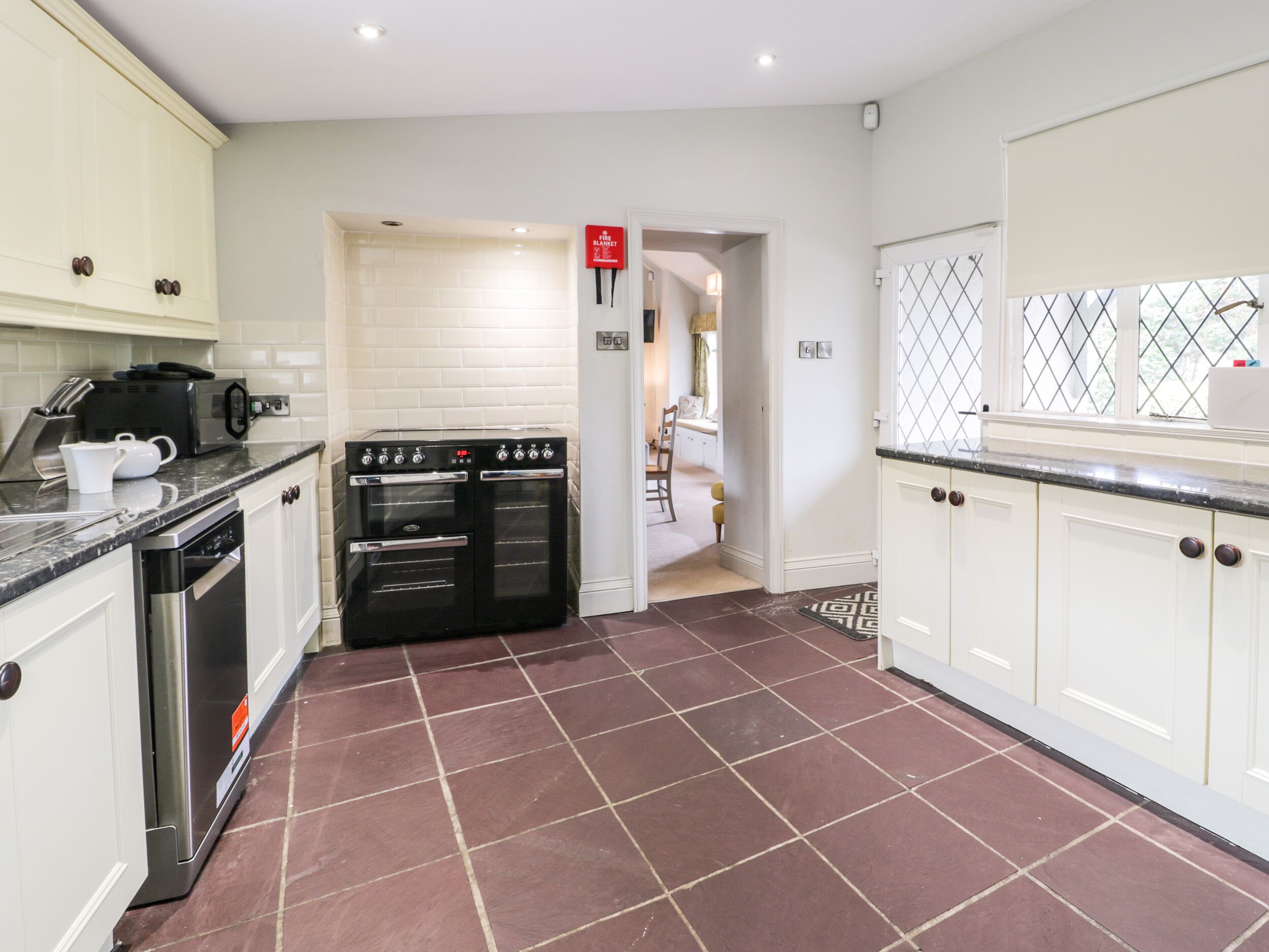 食器洗い機、調理器具と食器