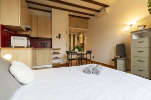 Standard Studio | Iron/ironing board, free WiFi, bed sheets - nota-Mi - Pit Stop - Navigli Studio (Milan)