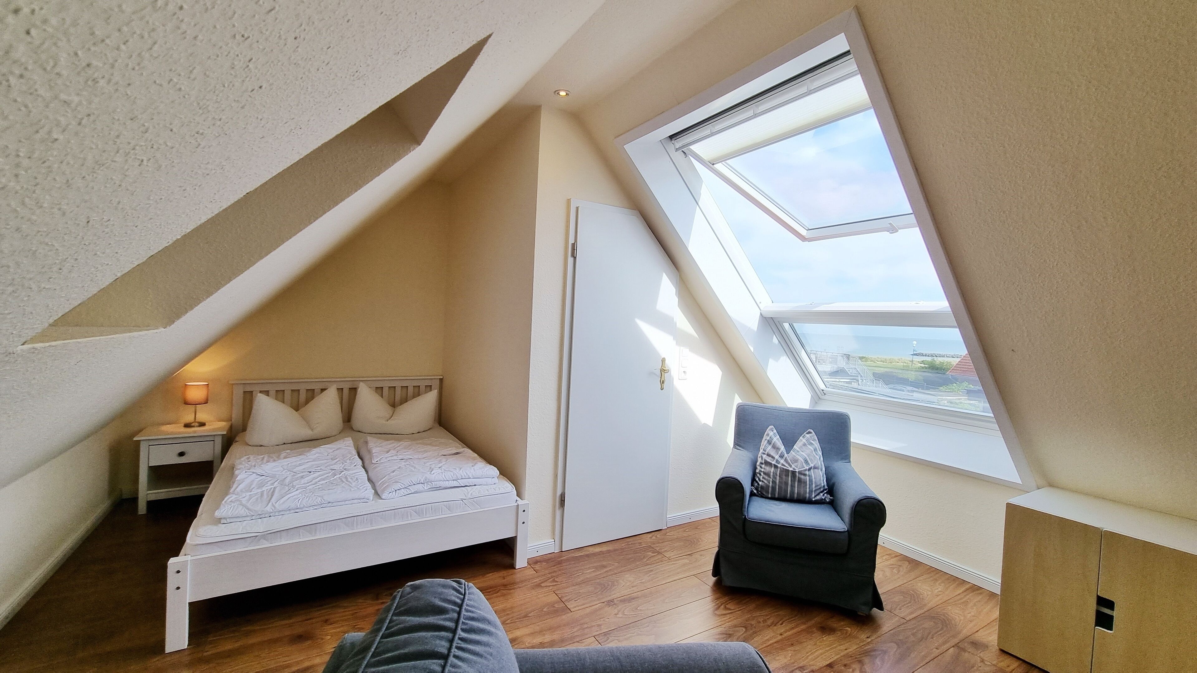 4 Schlafzimmer, Reisekinderbett, kostenloses WLAN