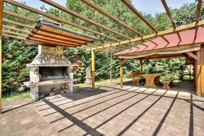 Outdoor dining - Summer apartment near the beach and all the fun - El Sol (Umag)