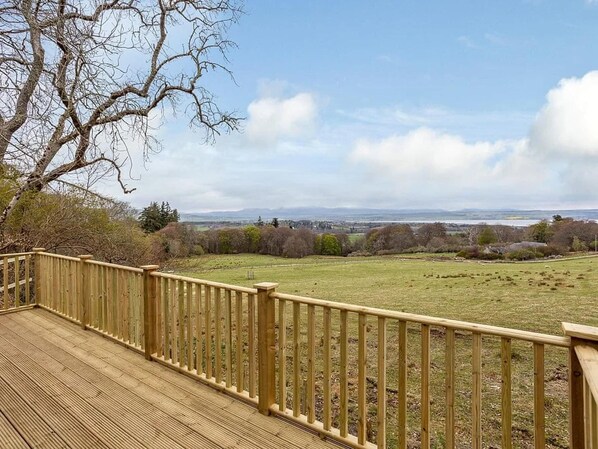 Chalet | Property grounds