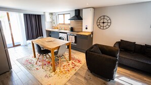 Uklassifisert bilde, 2 av 18, knapp