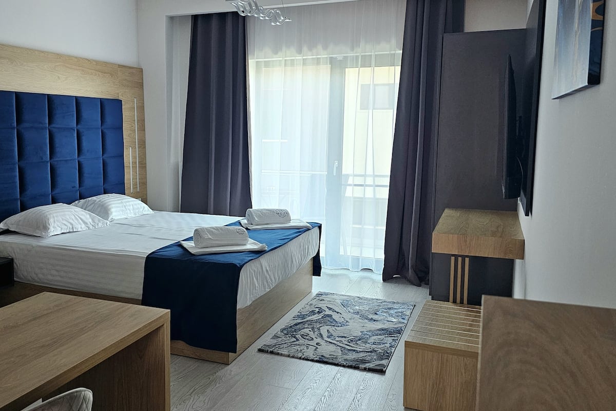 Superior Room | 1 bedroom, premium bedding, memory-foam beds, in-room safe