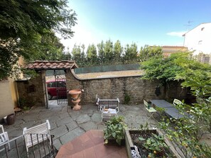 Terrace/patio - Casa Sofia, a harmonious fusion of history, modernity and elegance (Fiesole)