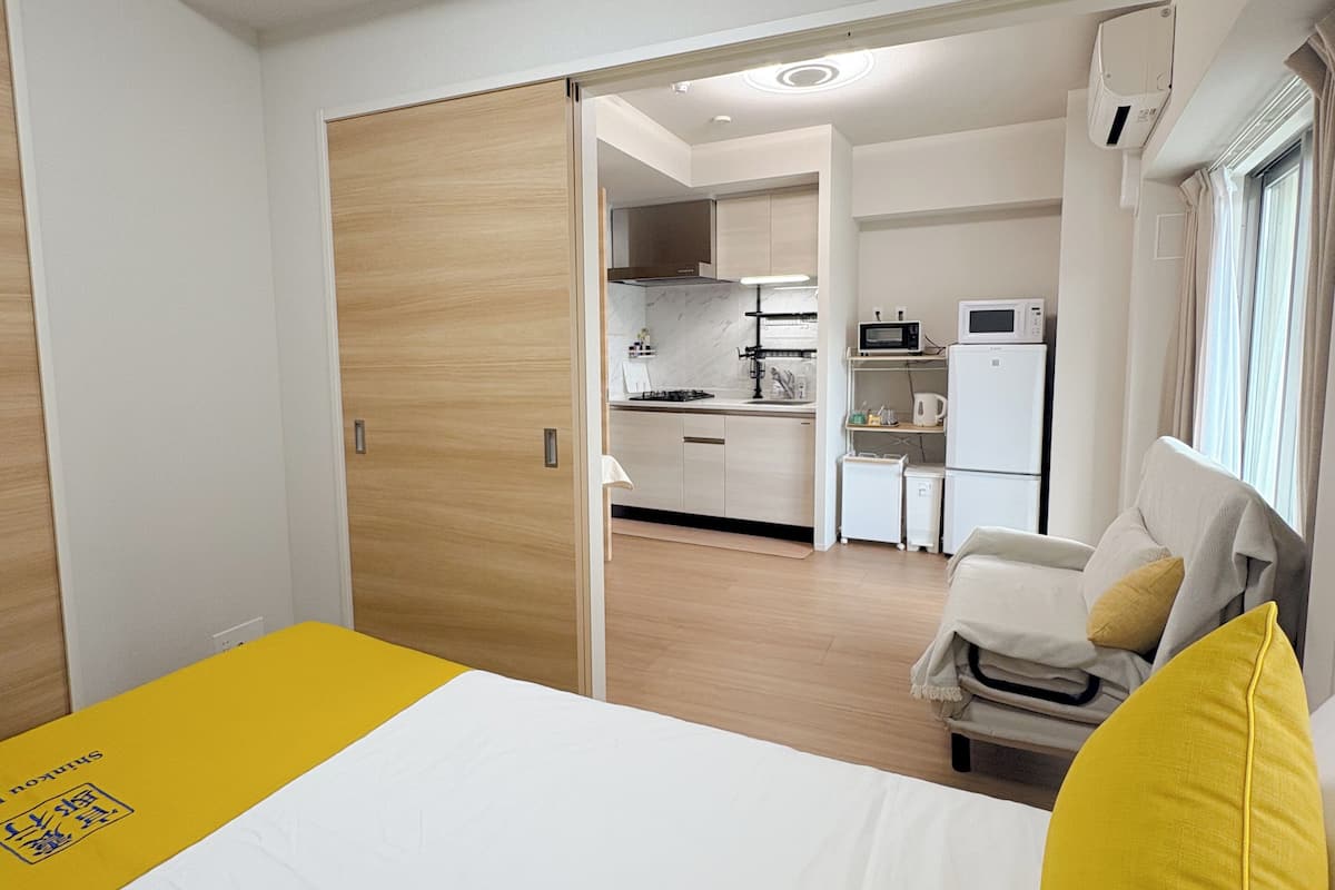 Apartemen Superior, 1 Tempat Tidur Double dengan tempat tidur Sofa | 2 kamar tidur, seprai premium, brankas, dan didekorasi berbeda-beda