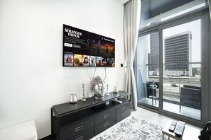 Deluxe Studio - Waves - The Suite Dubai Luxury Studio Waterfront Living (Dubai)