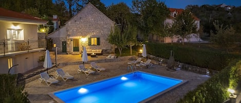 Uppvärmd pool