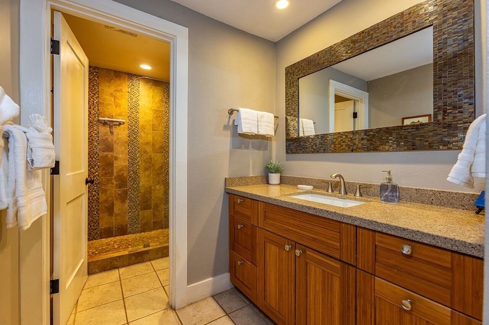 Maalaea Surf Resort by null