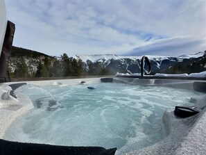 Utendørs boblebad