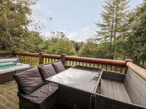 Property grounds - 10 Water's Edge (Morpeth)