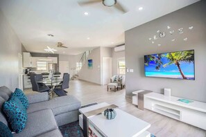 Smart TV - Tropical Villa with Private Pool & Beach Access (Long Bay Hills)