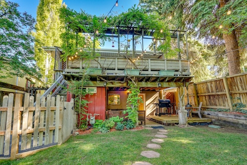 Lovely Salt Lake City Cottage w/ Outdoor Space!