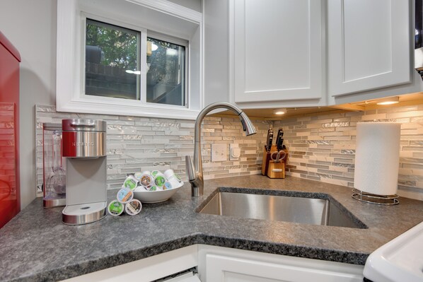 Apartment (0 Bedroom) | Interior