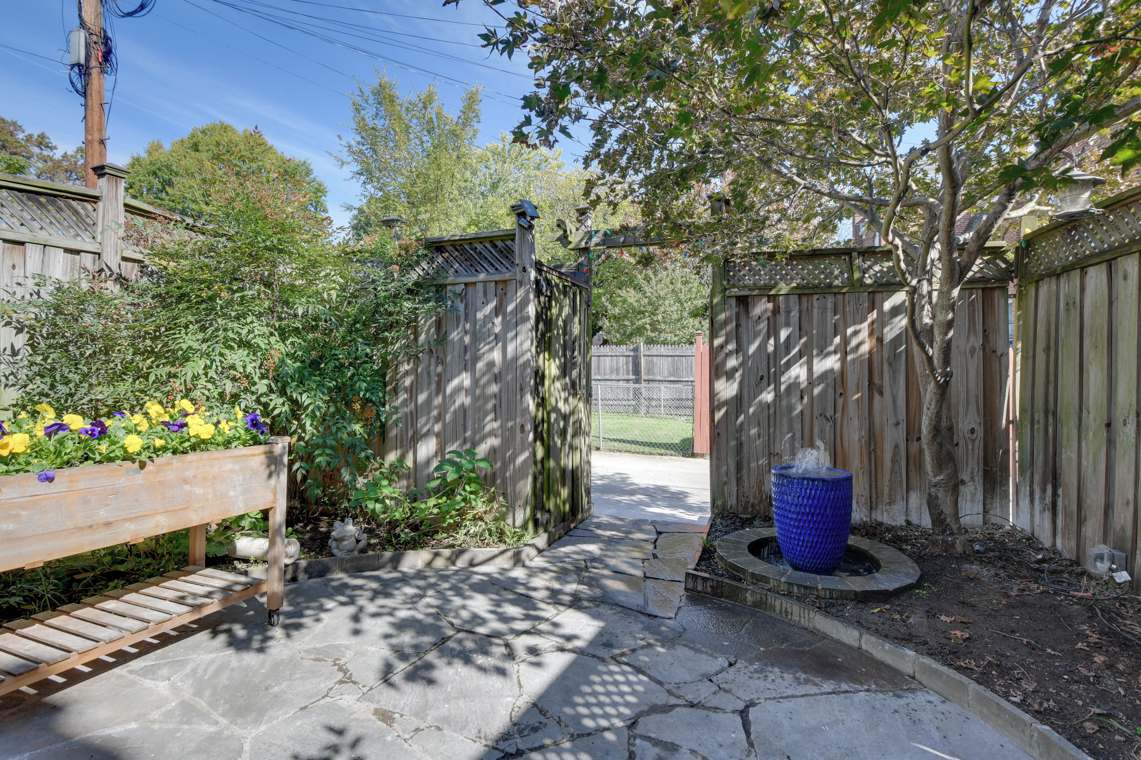 Apartment (0 Bedroom) | Interior