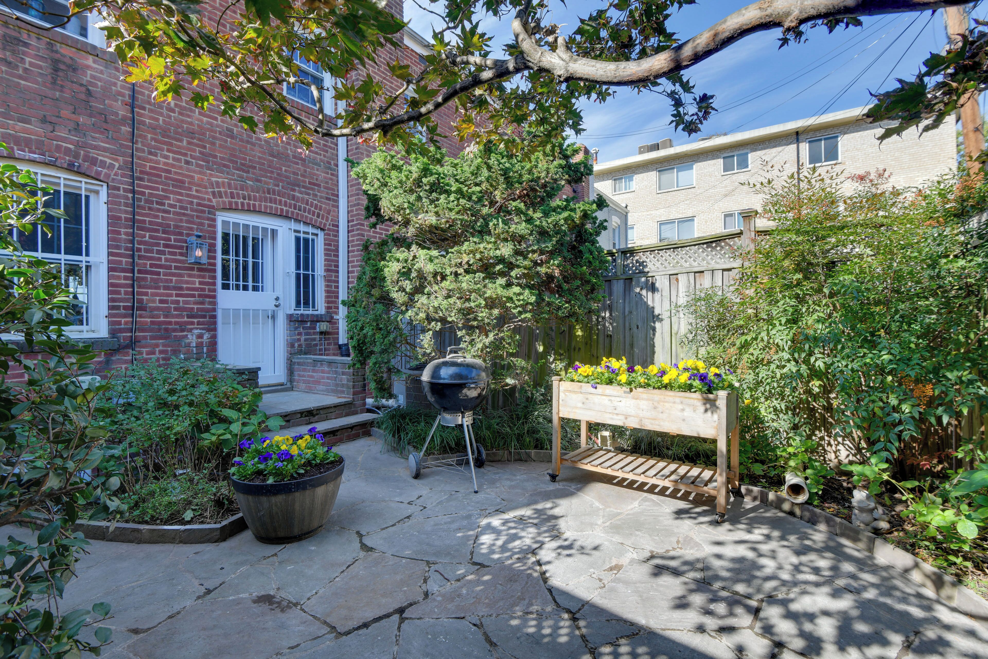 Apartment (0 Bedroom) | Interior