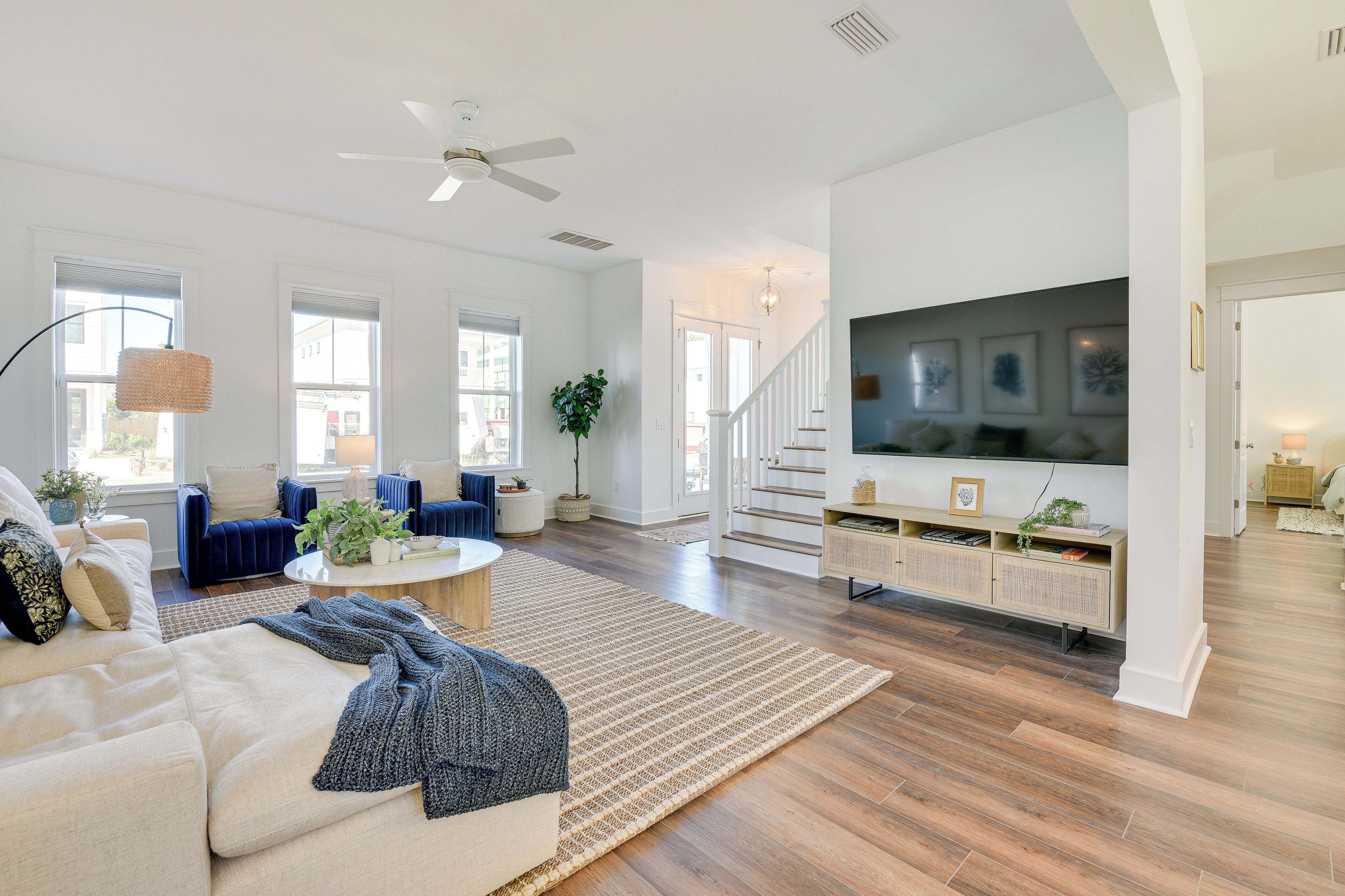 Rumah (4 Bedrooms) | Bagian depan properti