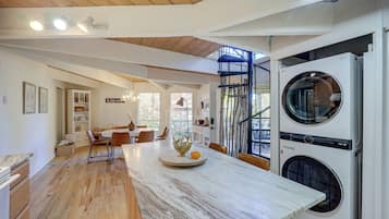 Huis (4 Bedrooms) | Interieur