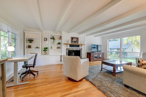 House (2 Bedrooms) | Interior