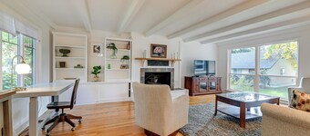 Cozy Grants Pass Home ~ 9 Mi to Rogue River Access