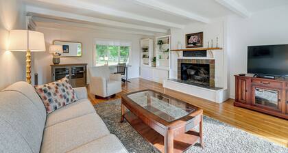Cozy Grants Pass Home ~ 9 Mi to Rogue River Access