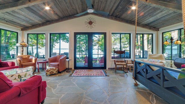 Rumah (6 Bedrooms) | Interior