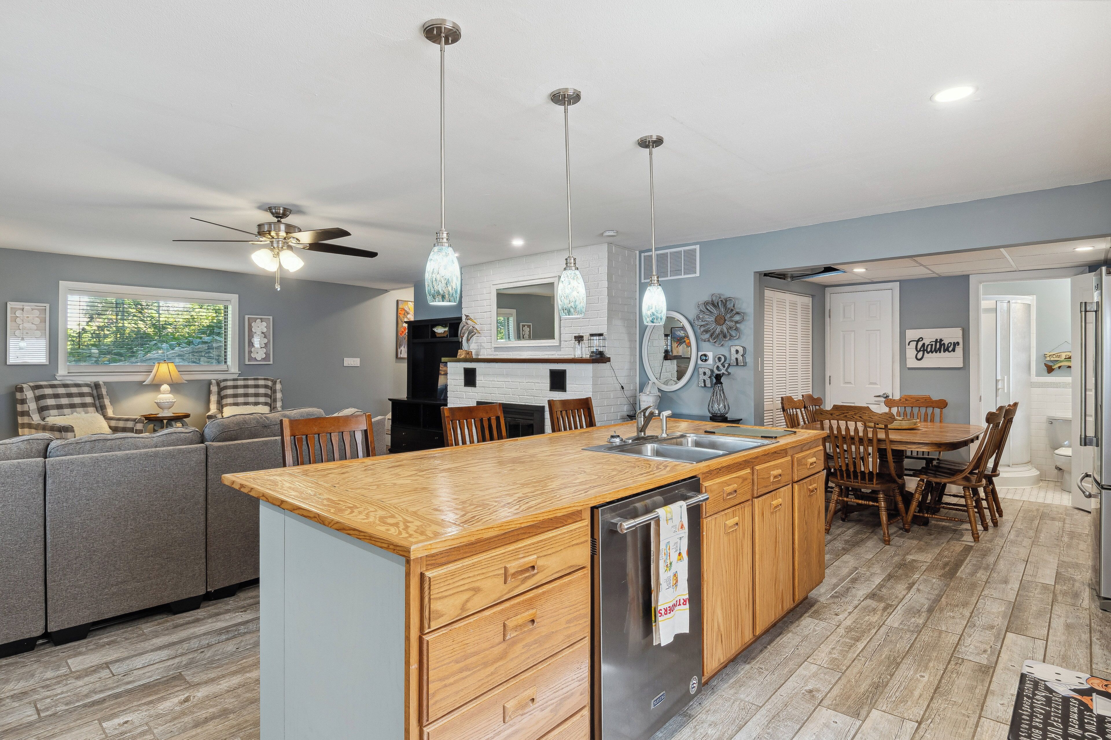 House (3 Bedrooms) | Interior