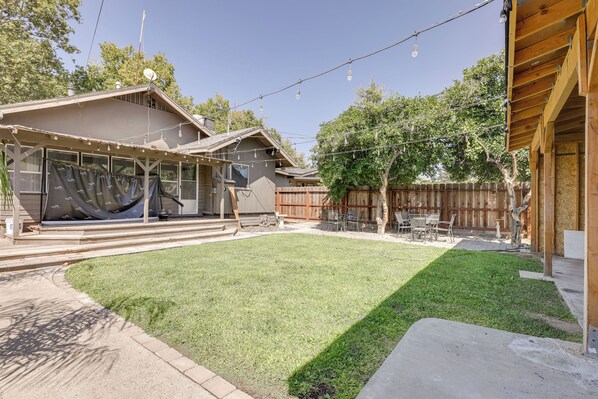 Cottage (2 Bedrooms) | Front of property