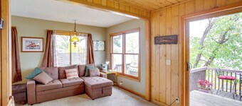 Waterfront Howard Lake Vacation Rental w/ Dock