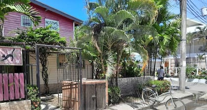 HOSTAL HANSI BOCAS TOWN