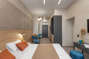Apartamento estándar | 1 dormitorio, ropa de cama hipoalergénica, caja fuerte y escritorio
