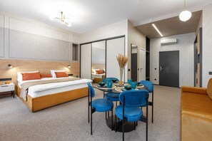 Apartamento superior | 1 quarto, roupas de cama antialérgicas, cofres nos quartos, escrivaninha