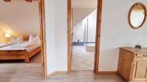 2 makuuhuonetta, vauvan matkasänky, ilmainen Wi-Fi