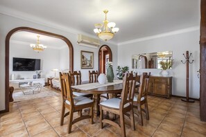 House | 2 bedrooms - Central Lido Apartment by Homie (Funchal)
