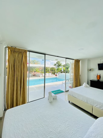 Deluxe Room | 1 bedroom, free WiFi, bed sheets