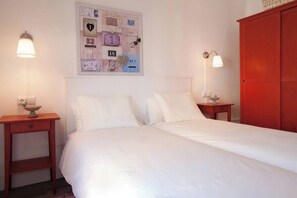 2 Schlafzimmer, Bügeleisen/Bügelbrett, Reisekinderbett, kostenloses WLAN