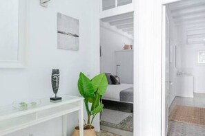 2 soverom, strykejern/-brett, reiseseng for barn og wi-fi (inkludert)