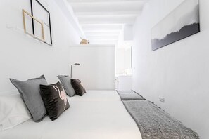 2 chambres, fer et planche Ă repasser, lit parapluie, Wi-Fi gratuit